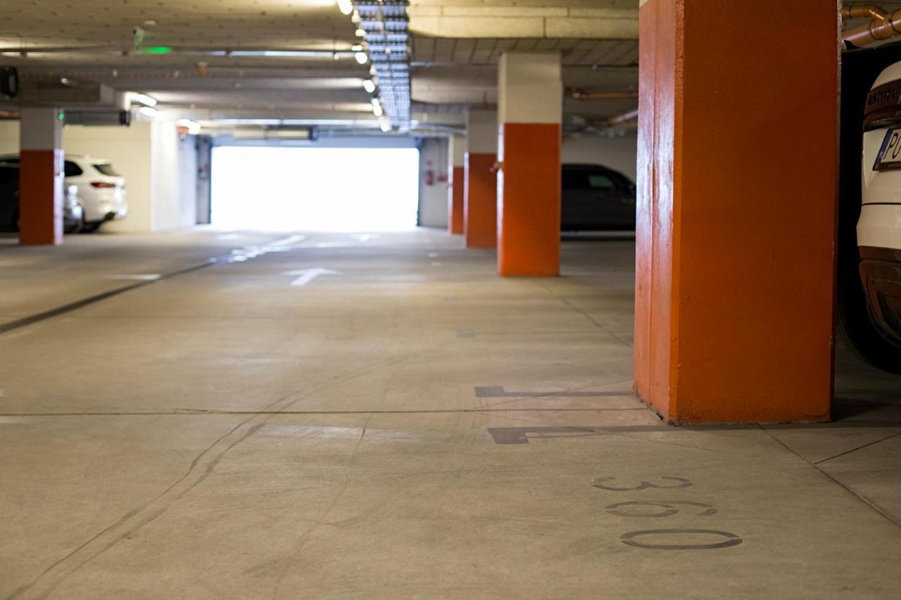 Millo Apartament Parking By Impero 포즈난 외부 사진